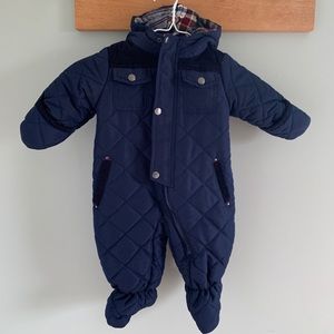 Rothschild & Co baby snowsuit